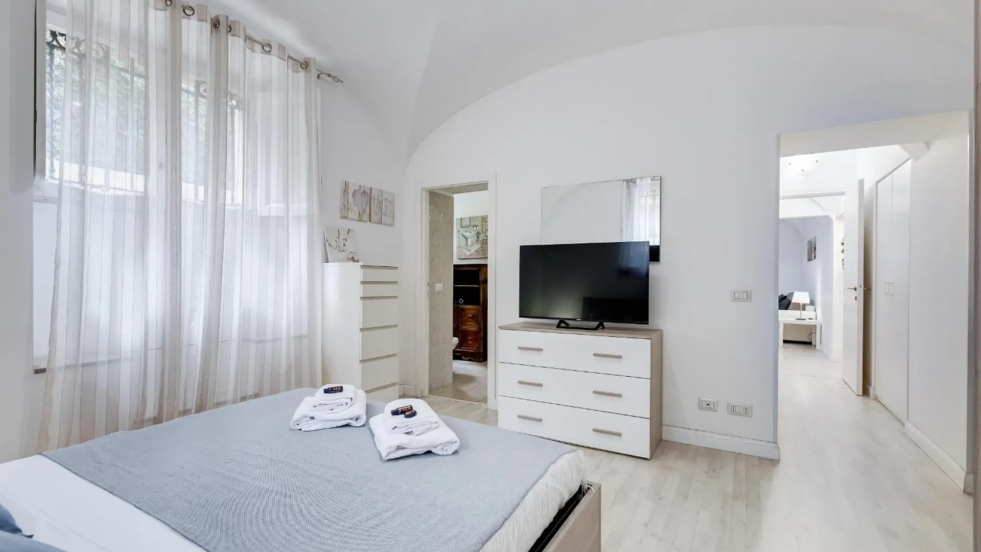Vivilo Collection - Brescia Central Apt - 2Bd 2 Baths Roma Apartamento