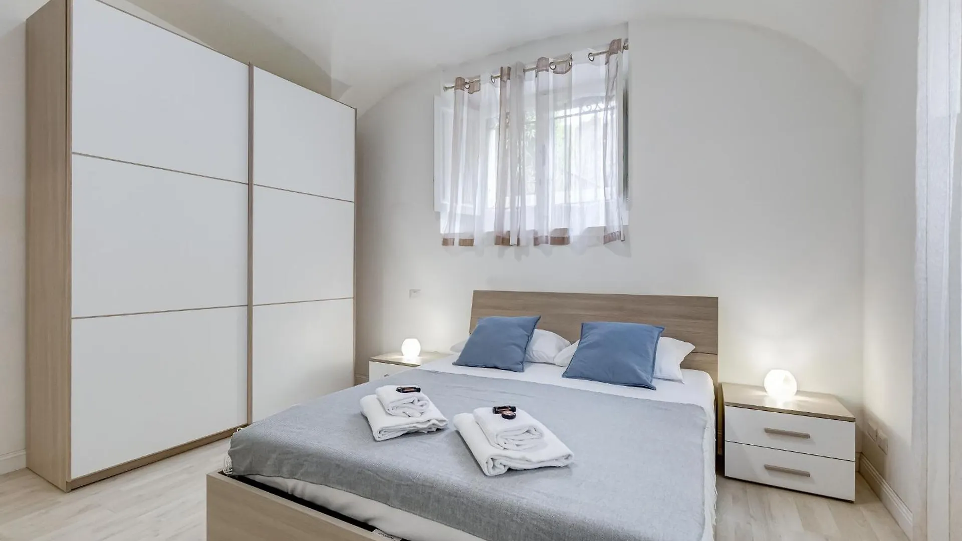 Vivilo Collection - Brescia Central Apt - 2Bd 2 Baths Рим Италия