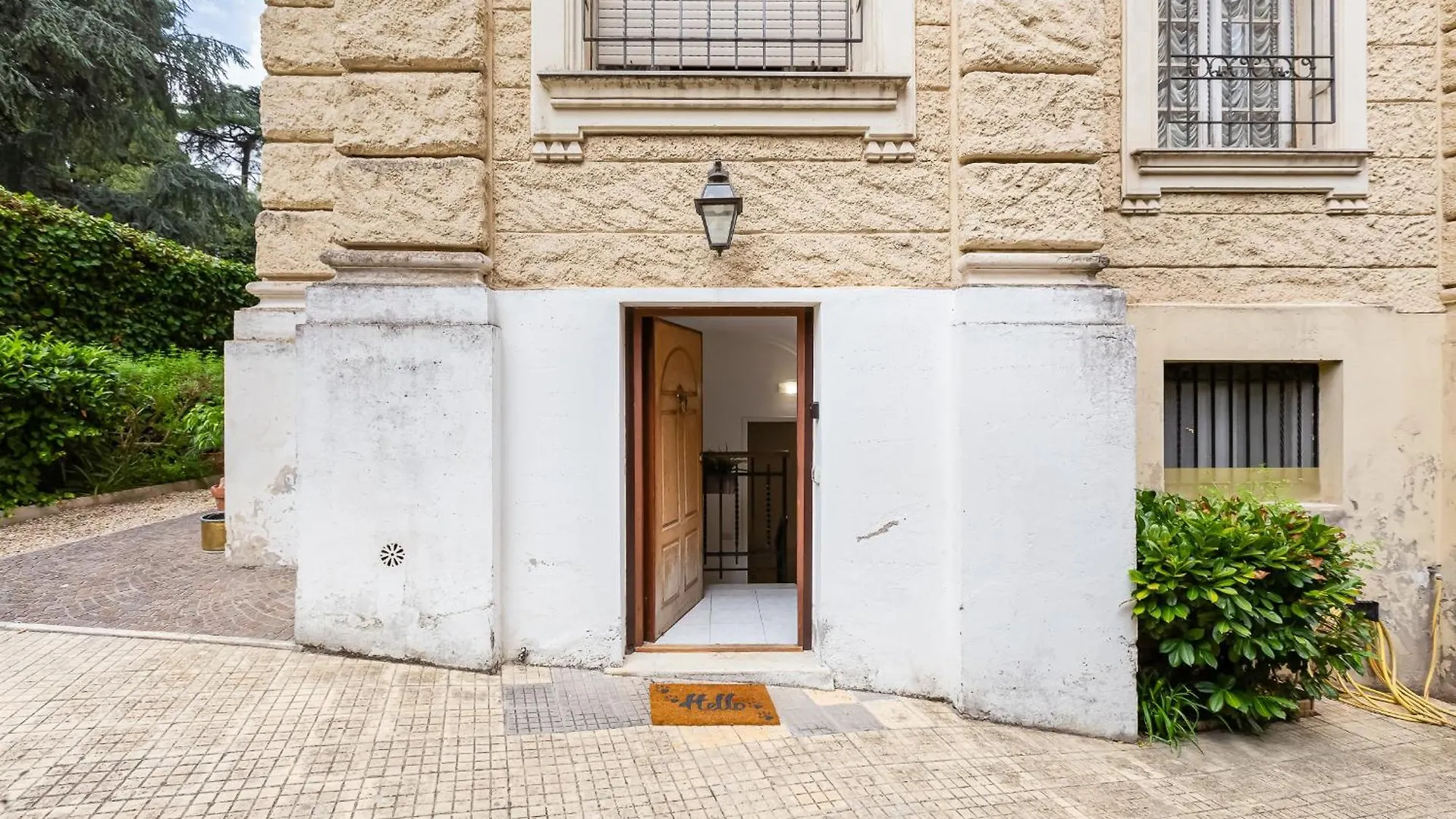 Vivilo Collection - Brescia Central Apt - 2Bd 2 Baths Рим